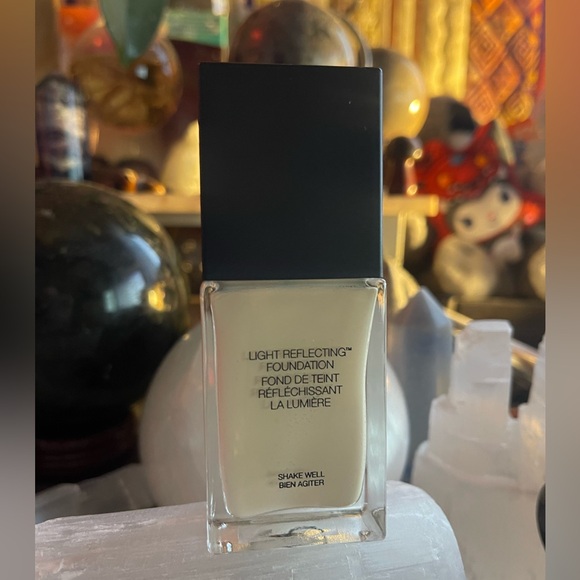 NARS Cosmetics Light Reflecting Foundation, Light 0 Siberia, Full Size, *NIB* - Picture 5 of 7